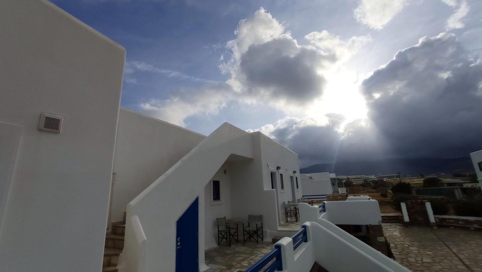 Aura Paros Apartman Logarász Kültér fotó