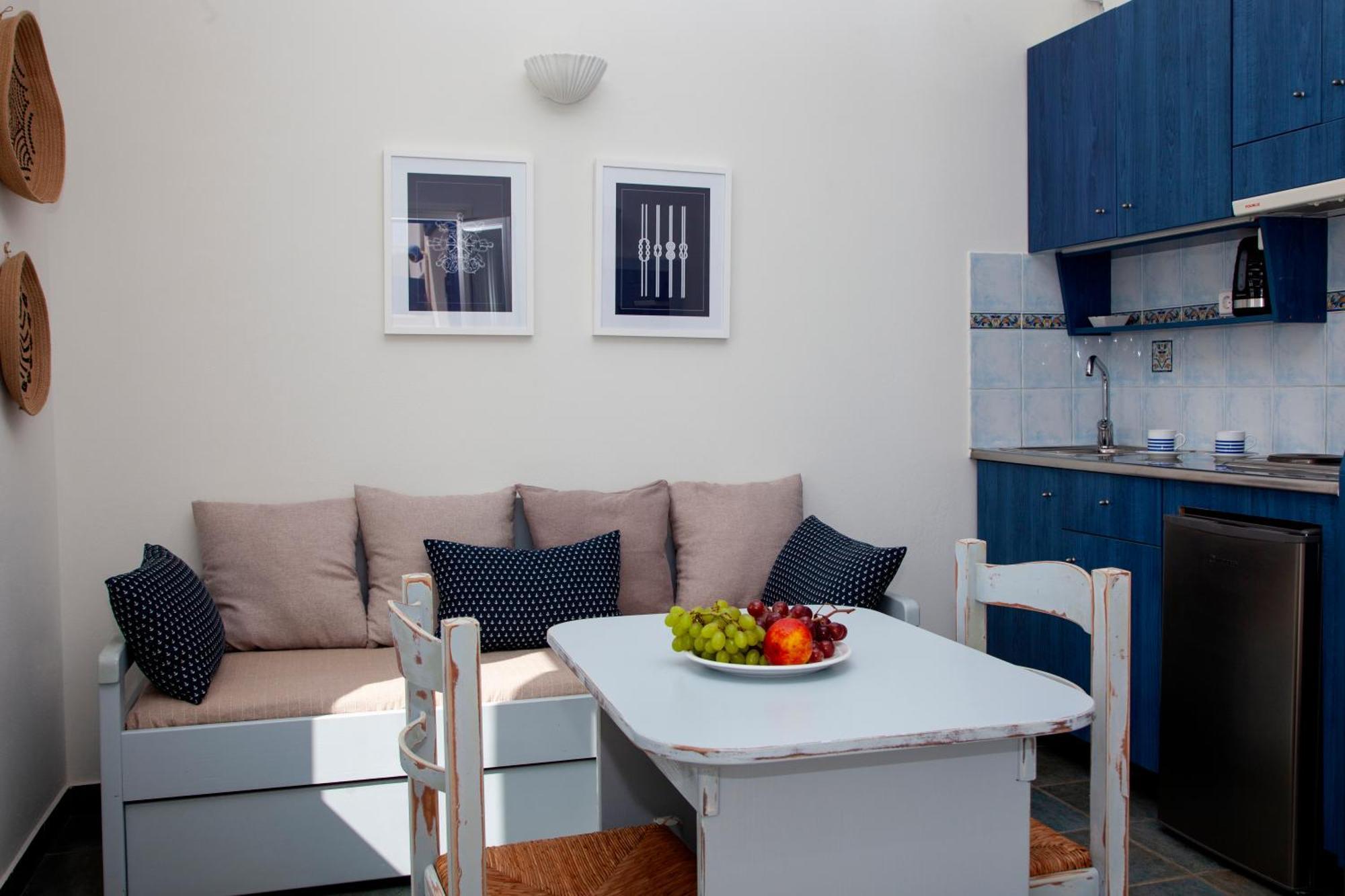 Aura Paros Apartman Logarász Szoba fotó